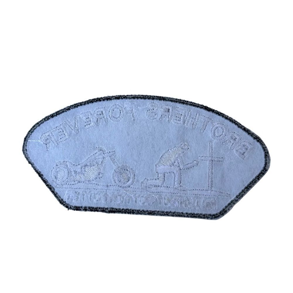 Brothers Forever Biker Motorcycle Iron On Embroidered Patch - Picture 4 of 4